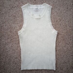 ✨5 For $20 - Carly Jean Los Angeles White Ribbed Tank Top